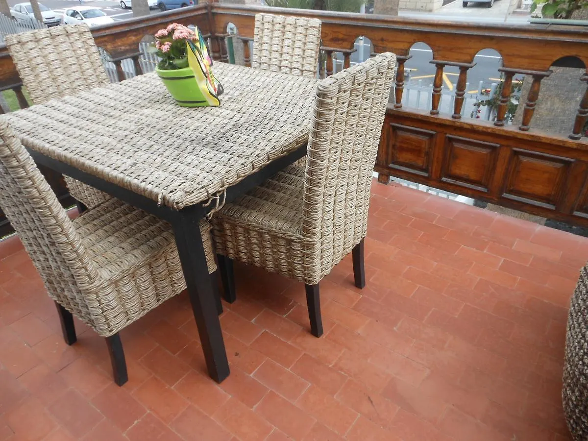 Maison Chayofita Tenerife Bed and Breakfast Costa Del Silencio Spanien