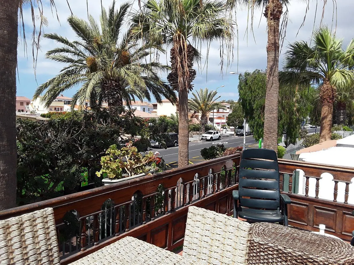 Maison Chayofita Tenerife Bed and Breakfast Costa Del Silencio 0*,  Spanien